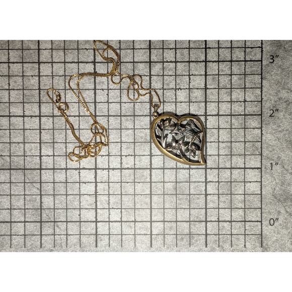 Beautiful Vintage 1980s Two-Tone Owl In Heart Pendant On 20" 14K Gold Box Chain - Picture 8 of 9